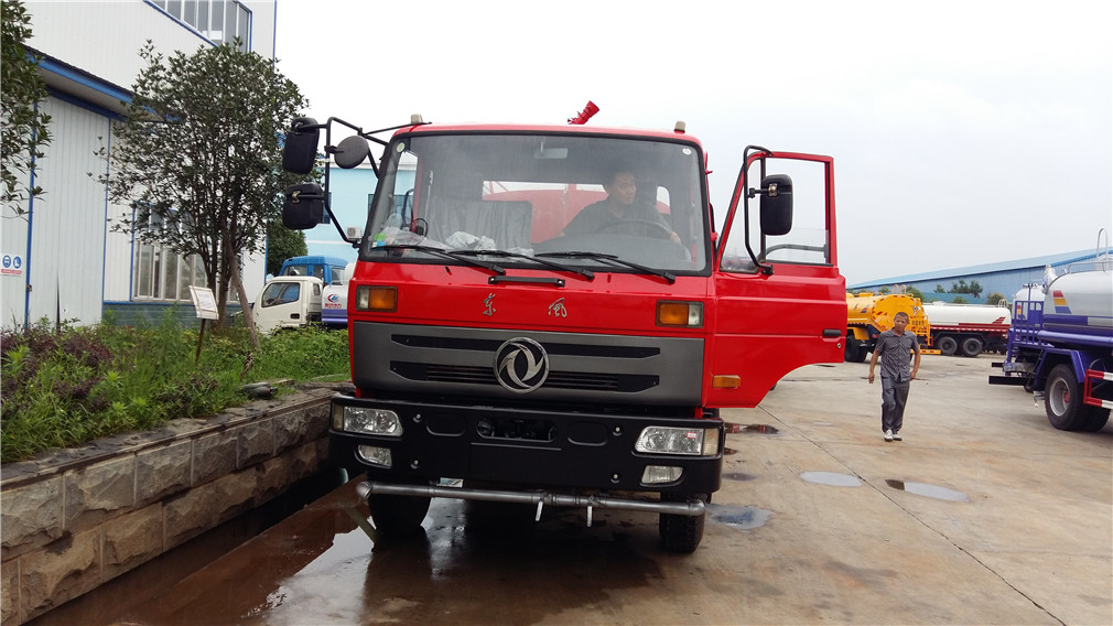 東風(fēng)145（12方）消防灑水車