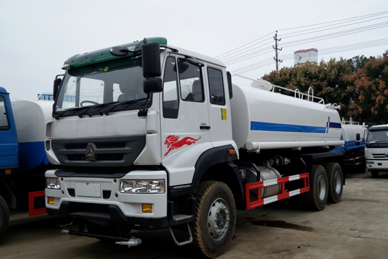 重汽18噸后雙橋?yàn)⑺?/></li>
<li id=