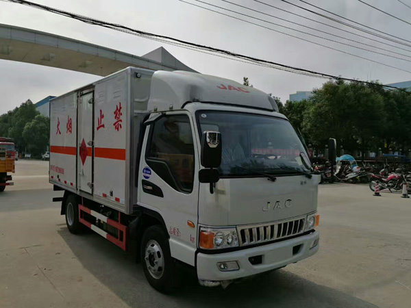 江淮4米2(3.5噸)爆破器材車