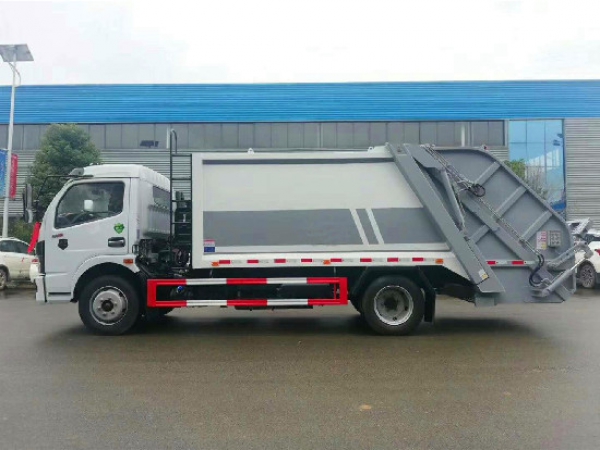 可上京牌8方東風多利卡國六壓縮式垃圾車
