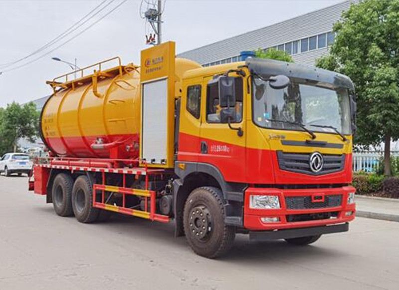 東風(fēng)后雙橋22方清洗吸污車